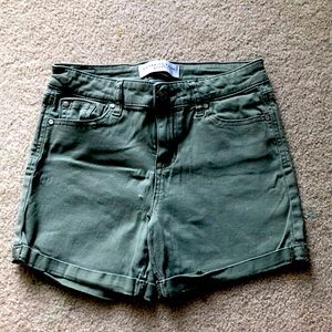 Celebrity pink girls jean shorts